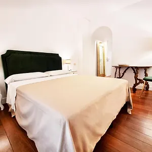 Charme & Chic San Giacomo Apartamento