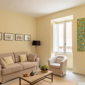 Iflat Lovely In Trevi Apartamento