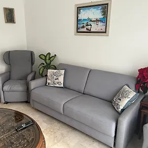 https://casa-vacanze-tardy-e-benech.hotelitalianriviera.com